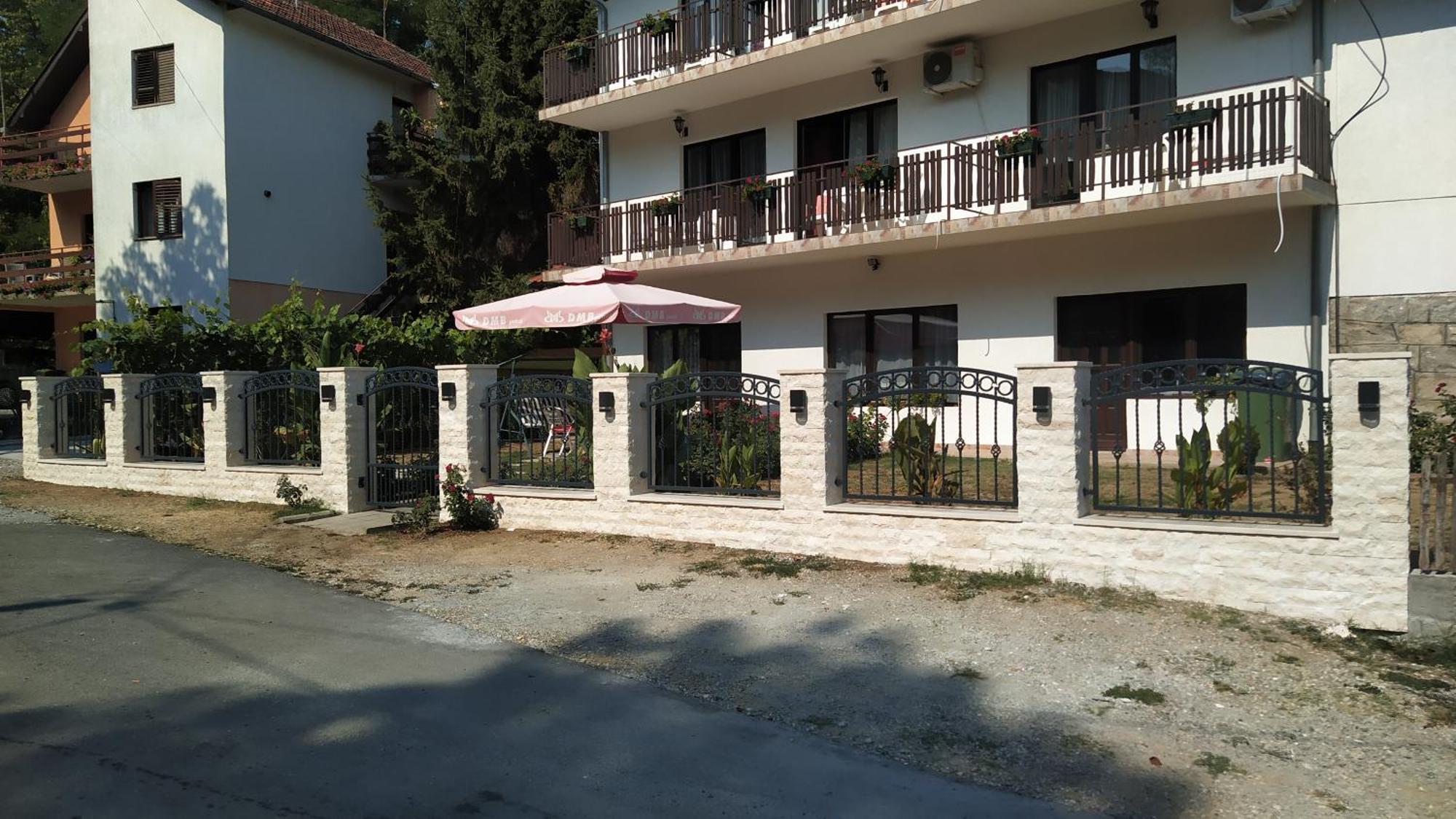 Apartmani "Vila Jelena" Аранджеловац Екстер'єр фото